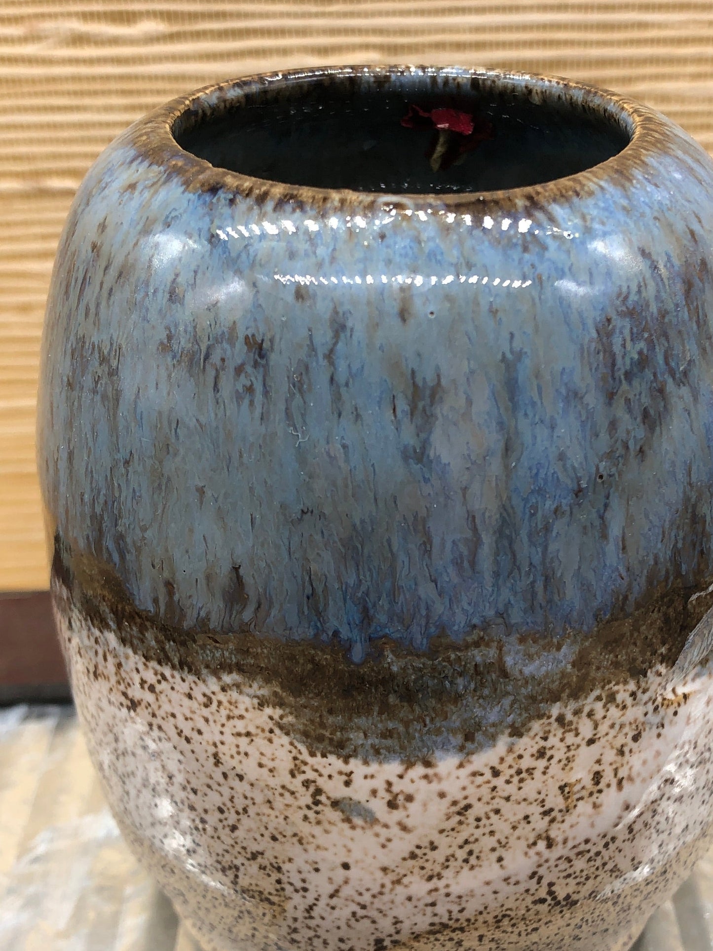 Small bouquet flower vase